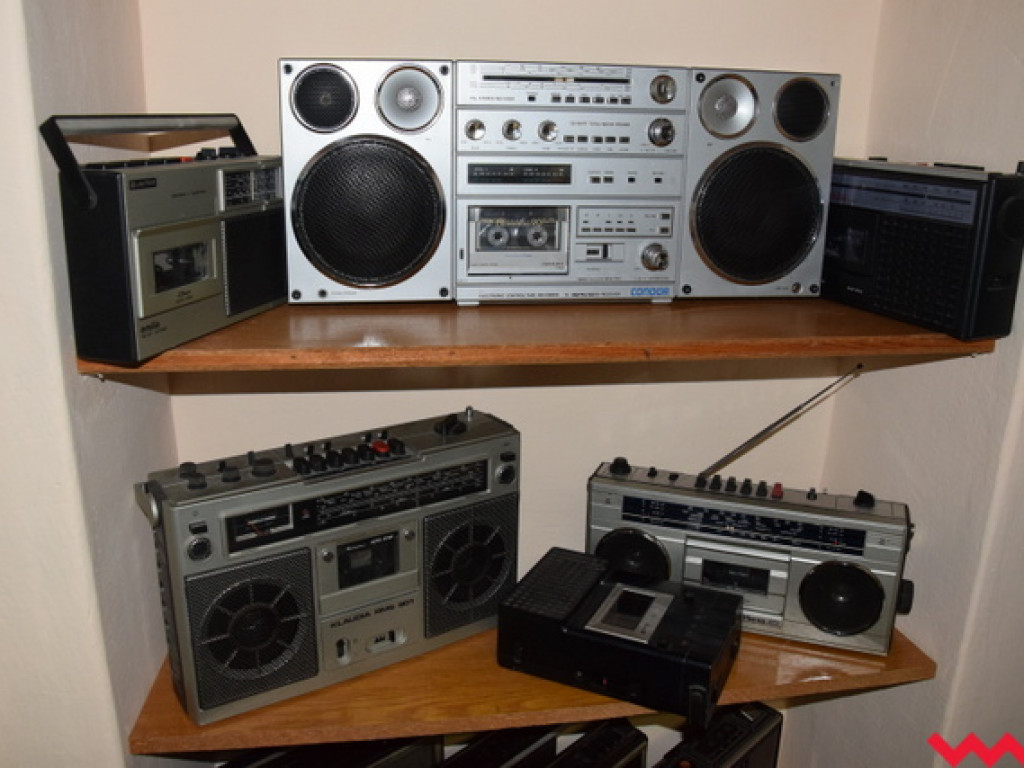 Oficjalne otwarcie Muzycznego Poddasza w Pałacu Reymonta w Kołaczkowie. Stała ekspozycja poświęcona Tonsilowi i Unitrze