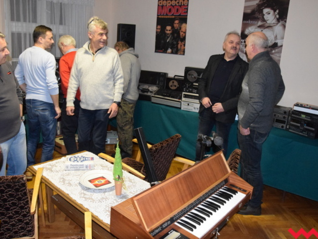 Oficjalne otwarcie Muzycznego Poddasza w Pałacu Reymonta w Kołaczkowie. Stała ekspozycja poświęcona Tonsilowi i Unitrze