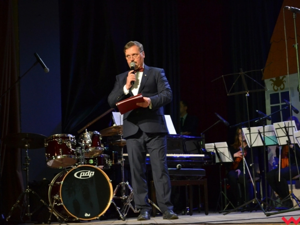 Lutnia w świątecznych klimatach