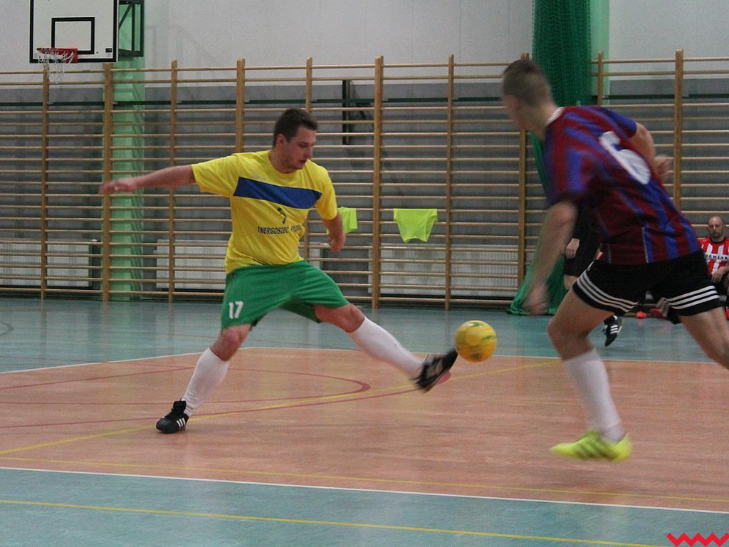 Energosieć Pyzdry na czele rozgrywek halowej piłki nożnej