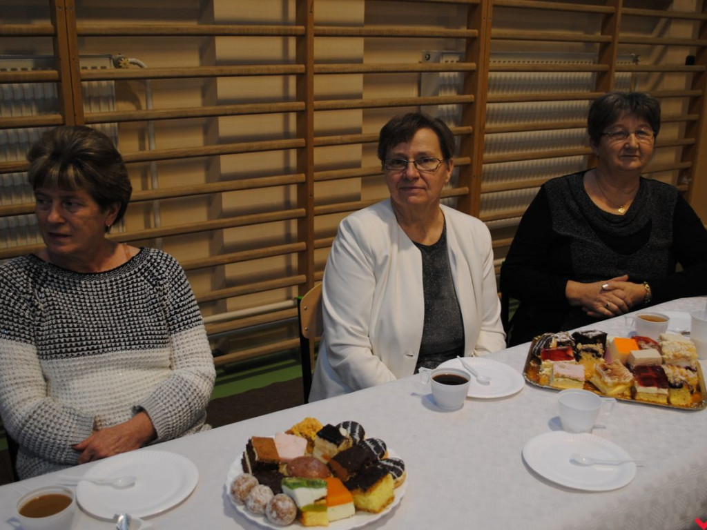 Setki ludzi na spotkaniu w Otocznej