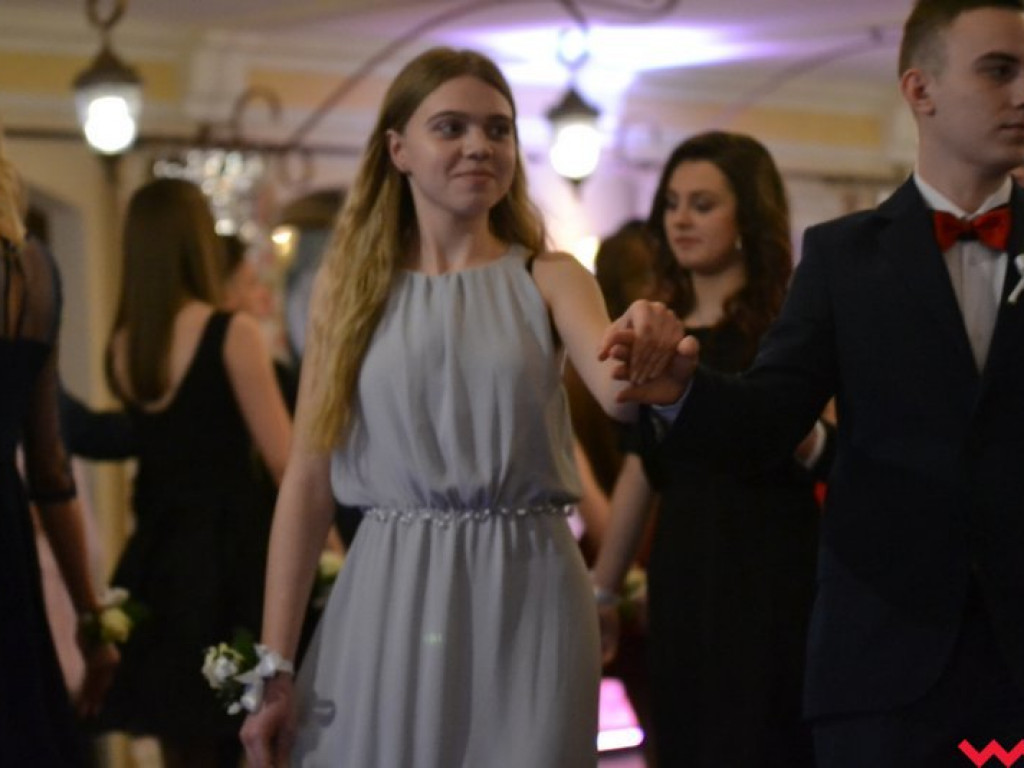 Polonez, toast do dna i niech żyje bal! Tak się bawi  „Sienkiewicz”