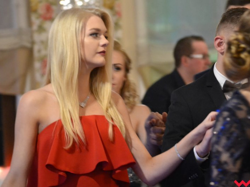 Polonez, toast do dna i niech żyje bal! Tak się bawi  „Sienkiewicz”