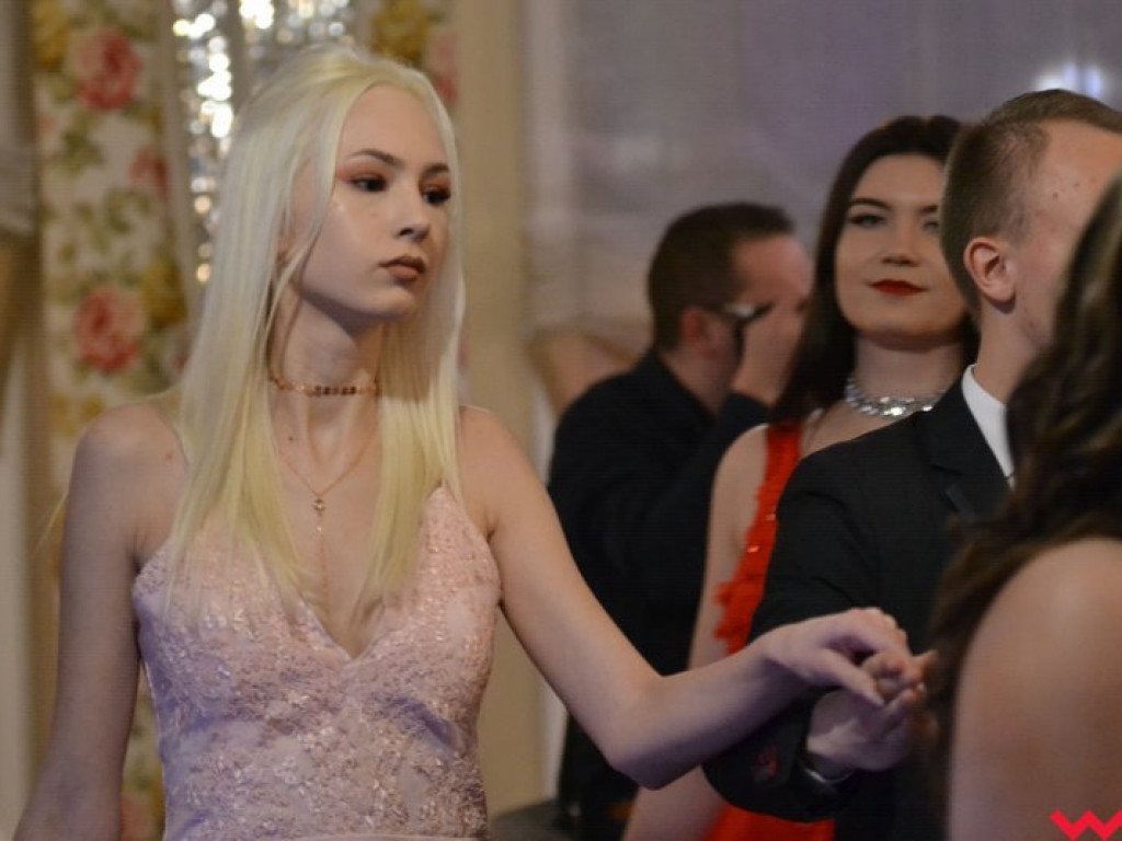 Polonez, toast do dna i niech żyje bal! Tak się bawi  „Sienkiewicz”