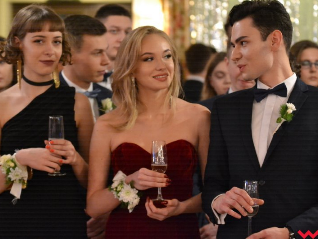 Polonez, toast do dna i niech żyje bal! Tak się bawi  „Sienkiewicz”