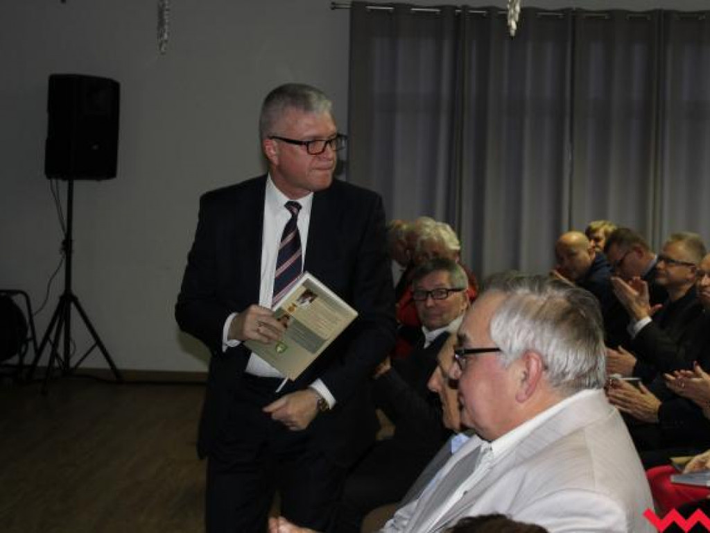 Apel o odnowienie powstańczego sztandaru