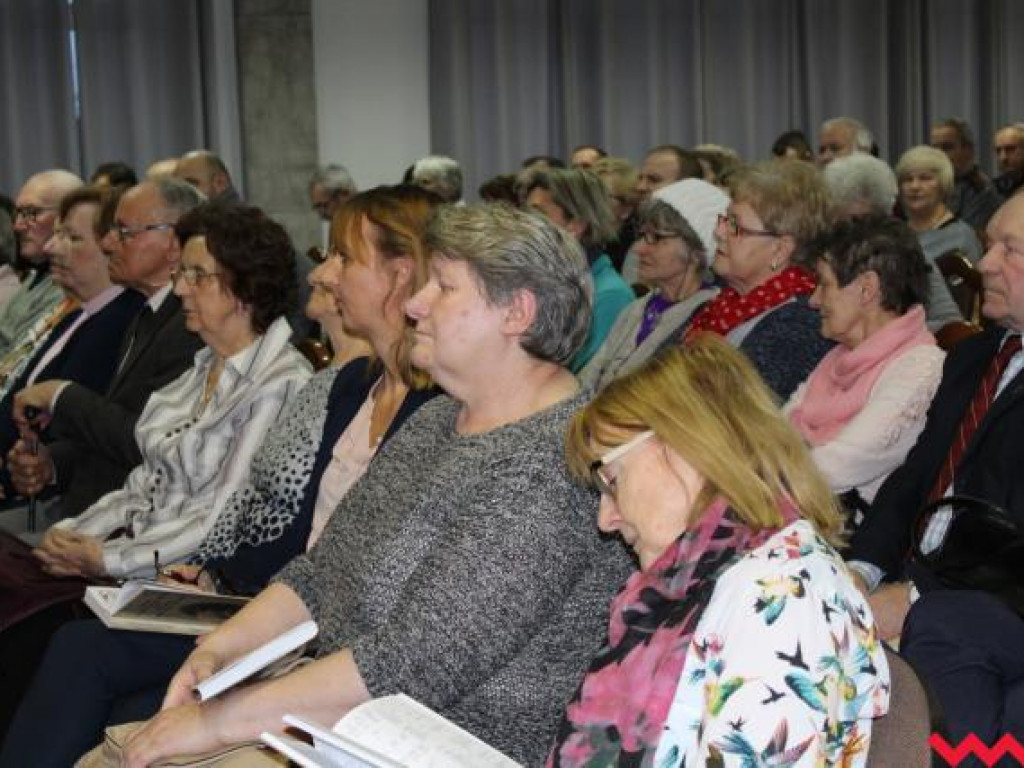 Apel o odnowienie powstańczego sztandaru