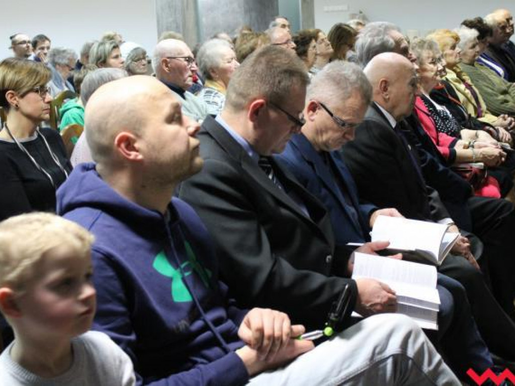 Apel o odnowienie powstańczego sztandaru