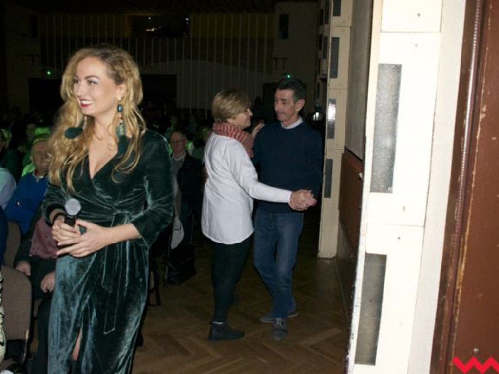 Parada gwiazd telewizji TVS na wrzesińskiej scenie
