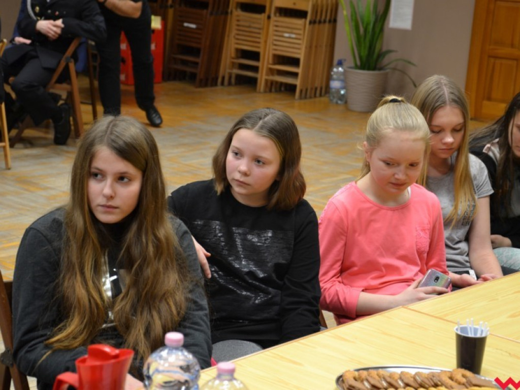 Grad odznaczeń u strażaków w Miłosławiu. Niektórzy z jednostką są już związani od pół wieku!