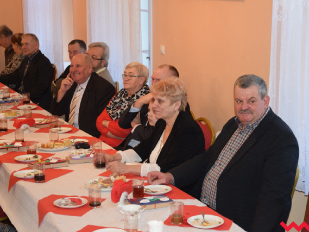 Dzień Babci i Dziadka w Zespole Szkolno-Przedszkolnym w Kołaczkowie