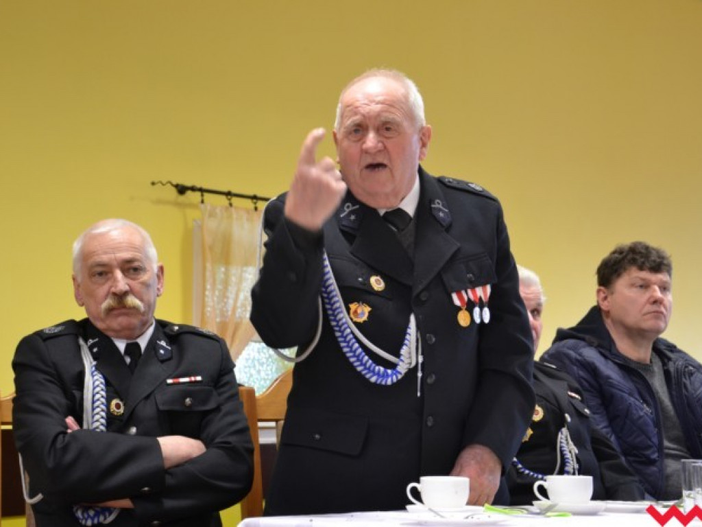 Ochotnicy z Białego Piątkowa pozyskiwali pieniądze i kupowali sprzęt