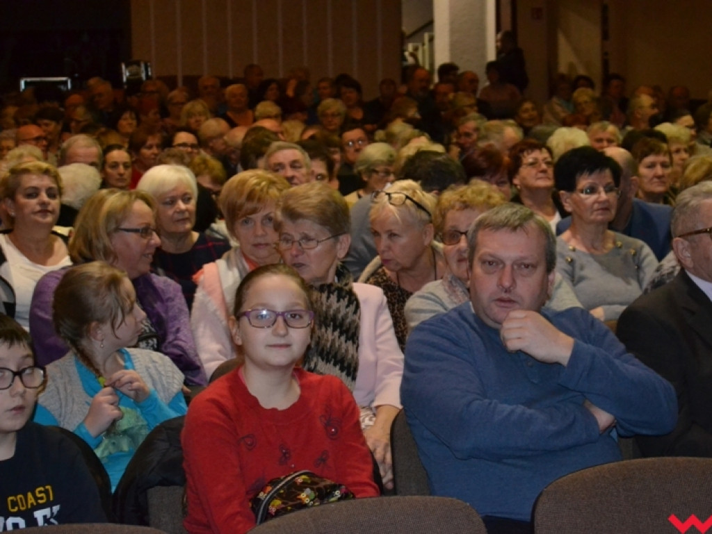 Uczta dla oka, ucha i serca. Ziemia Wrzesińska po raz kolejny pokazała żywioł folkloru