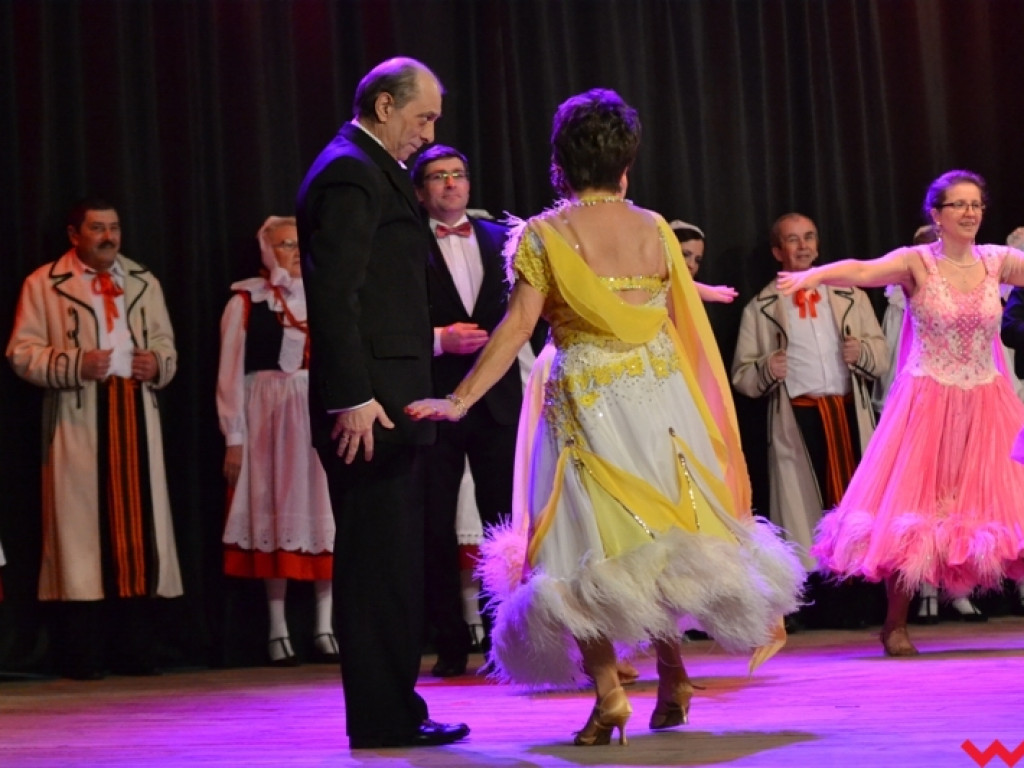 Uczta dla oka, ucha i serca. Ziemia Wrzesińska po raz kolejny pokazała żywioł folkloru