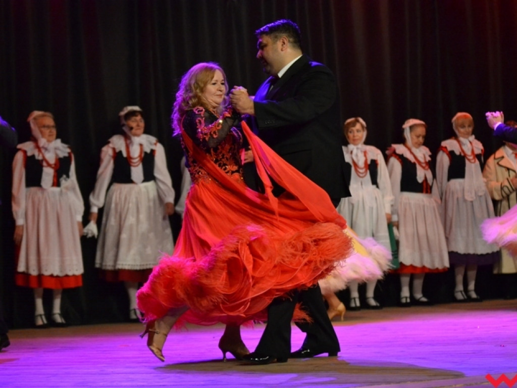 Uczta dla oka, ucha i serca. Ziemia Wrzesińska po raz kolejny pokazała żywioł folkloru