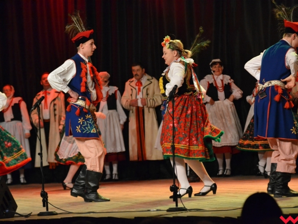 Uczta dla oka, ucha i serca. Ziemia Wrzesińska po raz kolejny pokazała żywioł folkloru