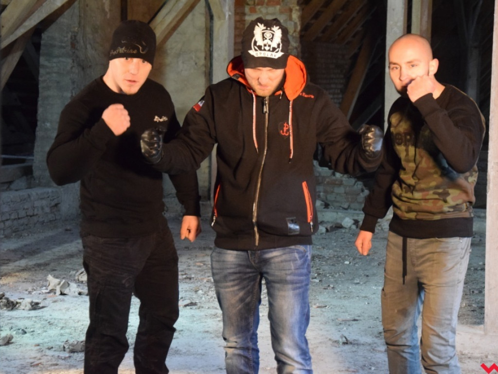 Raperzy o żołnierzach wyklętych. Powstaje wideoklip do piosenki „Wichura” w reżyserii Zbysława Kaczmarka