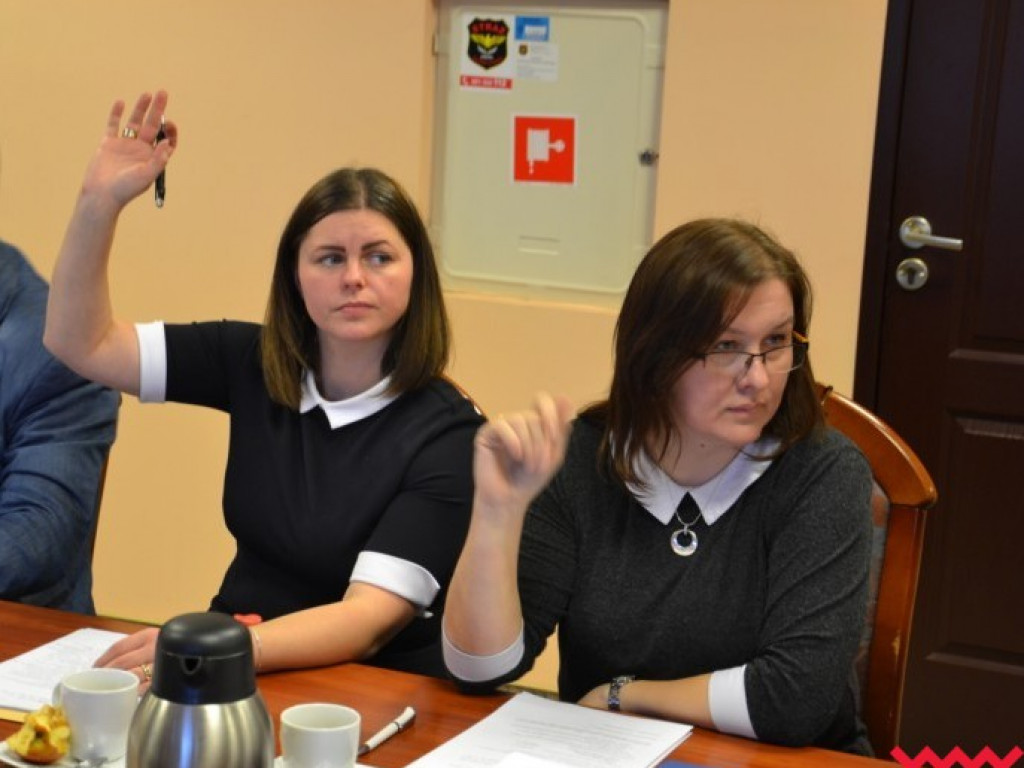 Wiceprzewodniczący Barszcz chciałby na dożynkach powiatowych usłyszeć Teresę Werner. A pozostali radni?