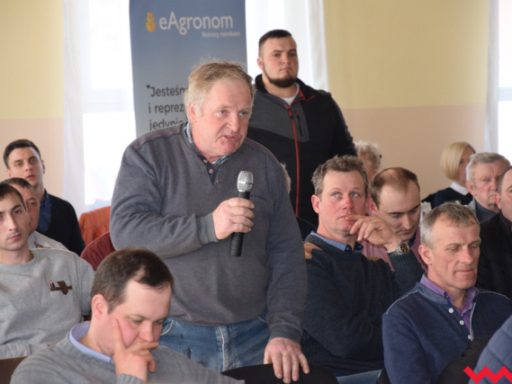 Rolnicy odliczają dni do wybuchu wojny z ASF. Echa forum w Pakszynie