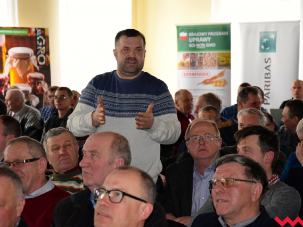 Rolnicy odliczają dni do wybuchu wojny z ASF. Echa forum w Pakszynie