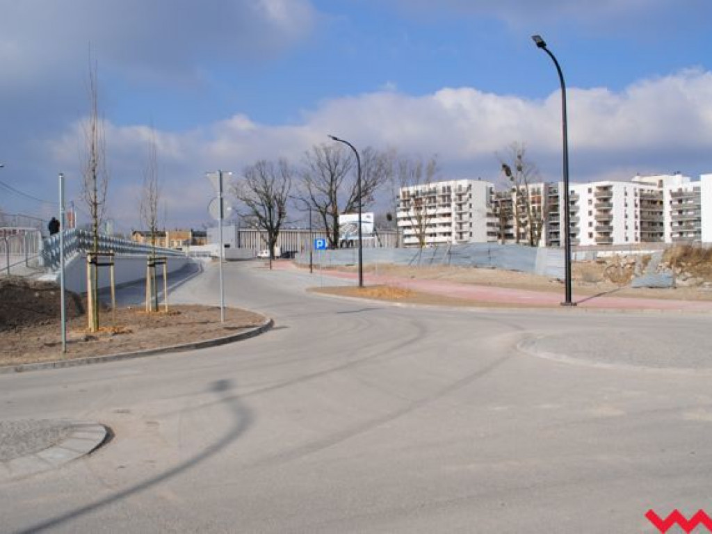 Prześwietlamy inwestycję za 15 mln zł. Kto zyska na centrum przesiadkowym?