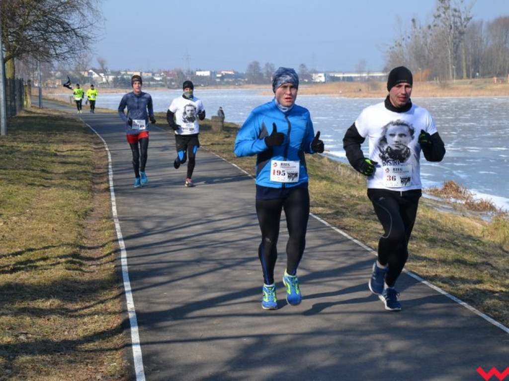Września ruszyła Tropem Wilczym. Rodzinny bieg z patriotycznym podtekstem