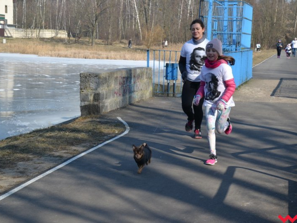 Września ruszyła Tropem Wilczym. Rodzinny bieg z patriotycznym podtekstem