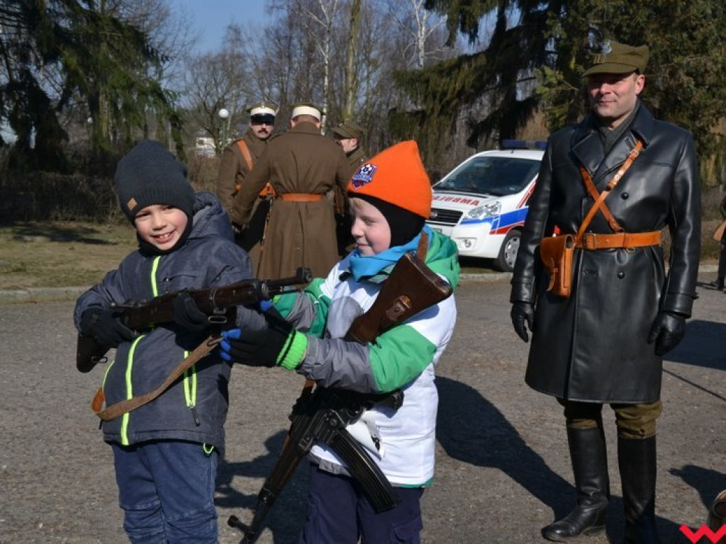 Września ruszyła Tropem Wilczym. Rodzinny bieg z patriotycznym podtekstem