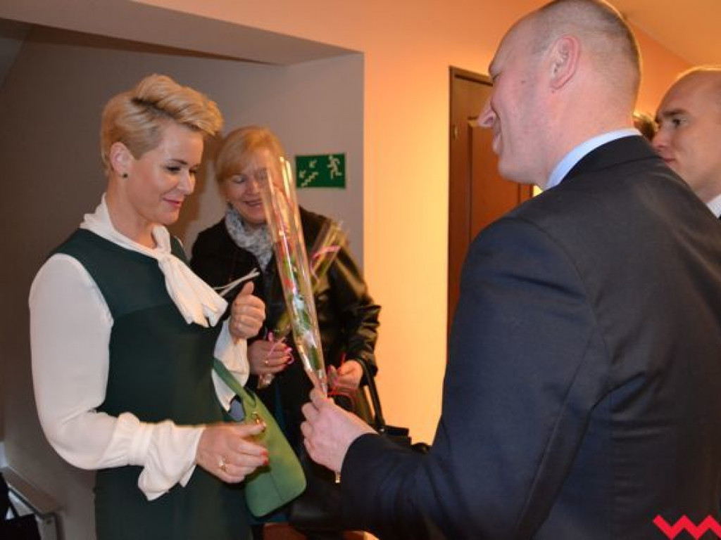 Radni niemal jednogłośnie uchwalili podwyżki za śmieci. Inne zdanie miał tylko Romuald Barszcz