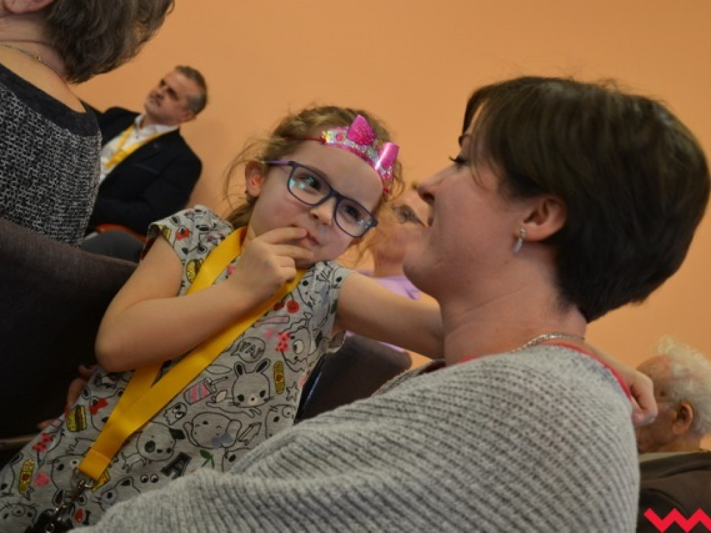 Mnóstwo informacji i trochę łez. Podsumowanie konferencji „Usłysz świat”