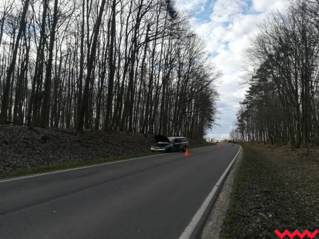 Zderzenie dwóch samochodów. Skończyło się na strachu