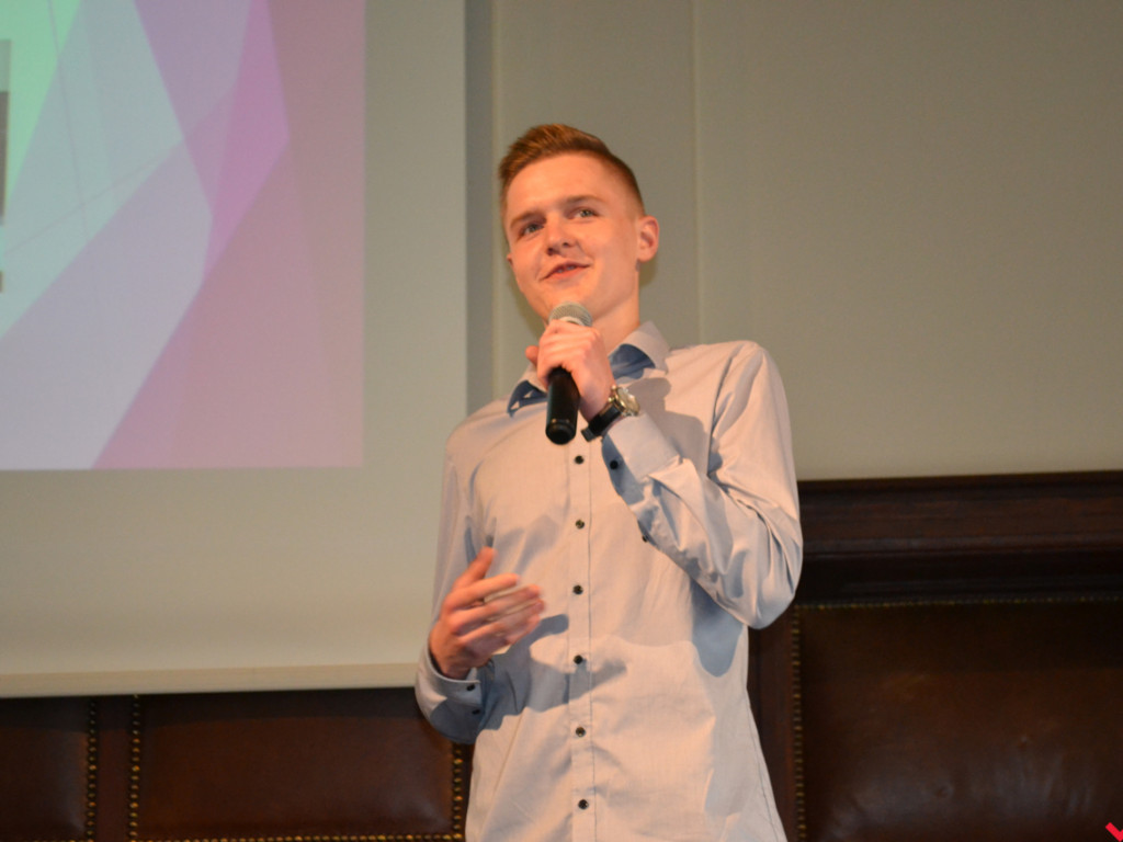 Popołudnie z „Sieniem” – gimnazjaliści zwiedzili szkołę przy Witkowskiej