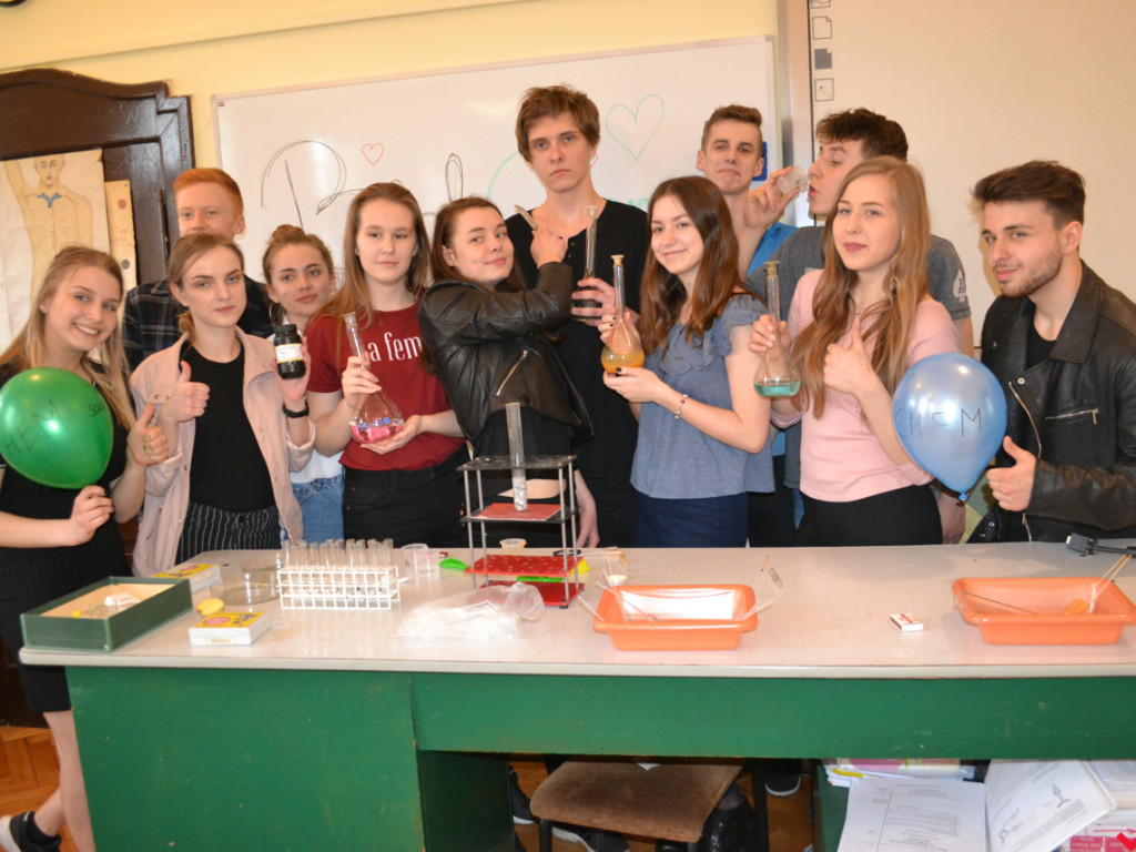 Popołudnie z „Sieniem” – gimnazjaliści zwiedzili szkołę przy Witkowskiej