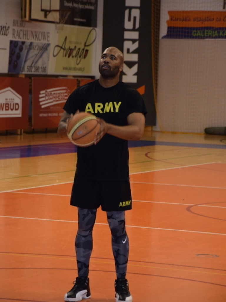 Reprezentacja Wrześni kolejny raz nie dała rady US Army. Pokaz siły Amerykanów w czwartej kwarcie