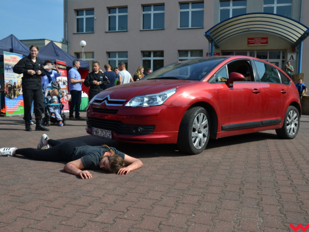 Wielki piknik z mocą atrakcji. ZSTiO daje innym szkołom lekcję autopromocji