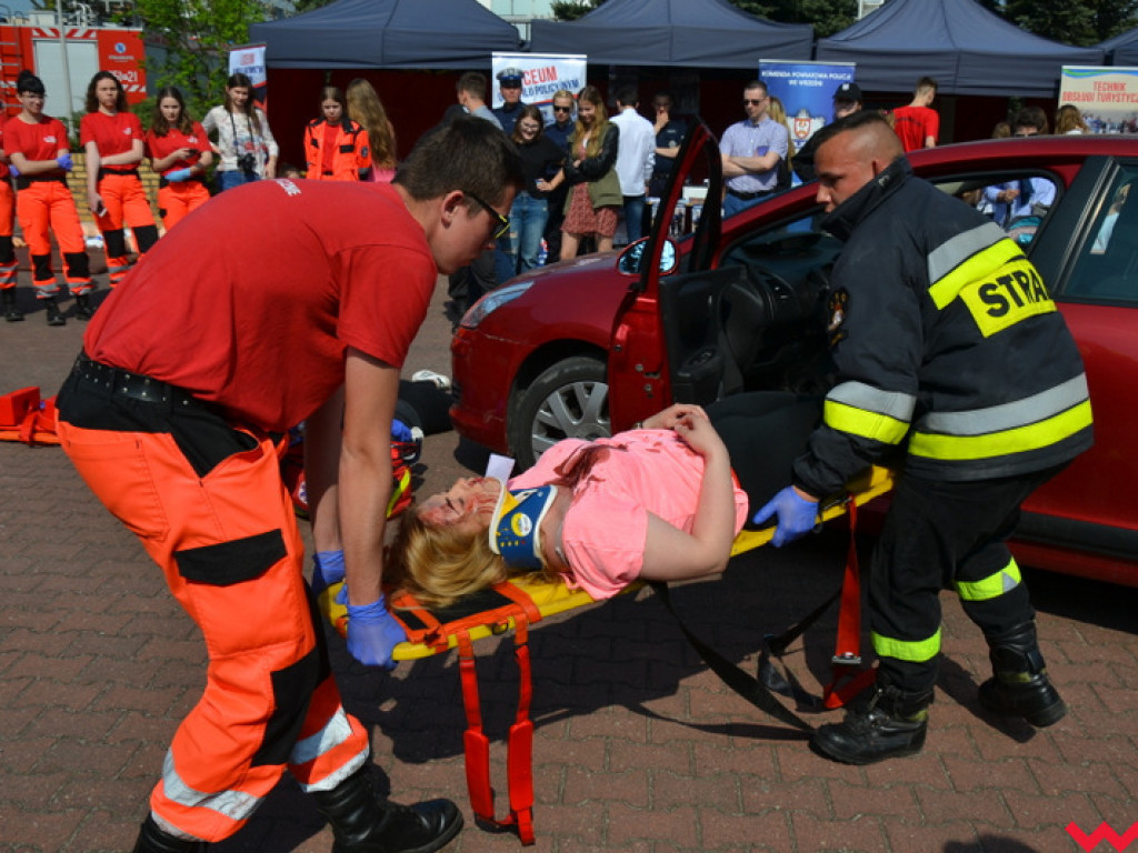Wielki piknik z mocą atrakcji. ZSTiO daje innym szkołom lekcję autopromocji