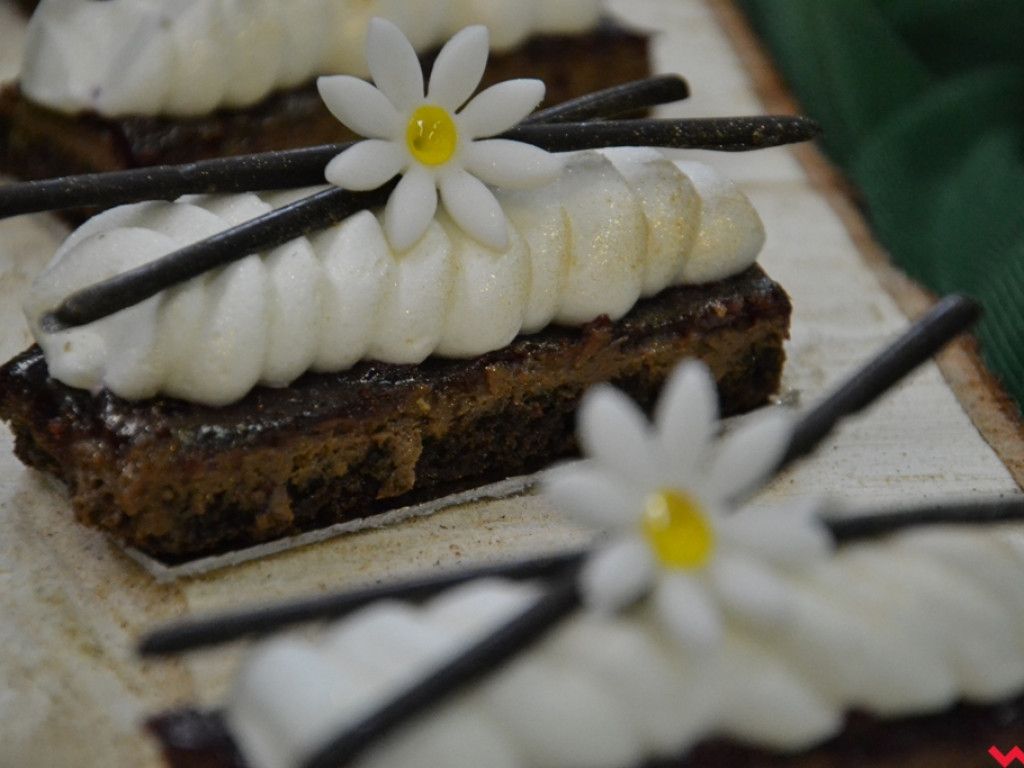 Podwójne złoto dla Roksany i brąz dla Karoliny. Uczennice ZSZ nr 2 podbijają branżowe konkursy