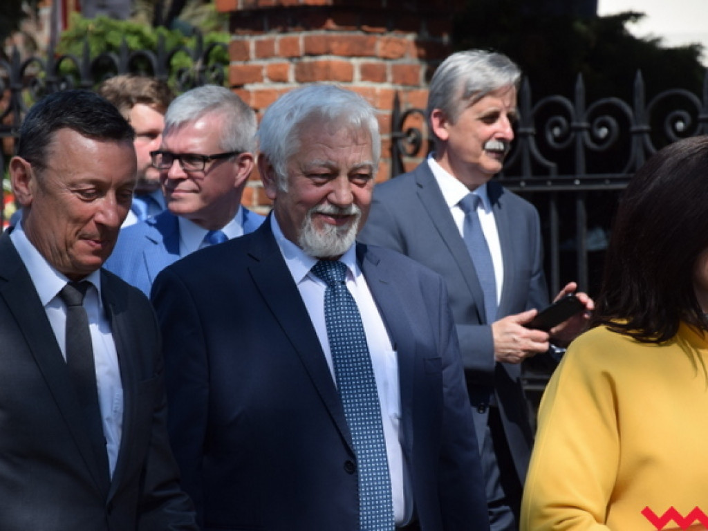 Fantastyczne widowisko przed pałacem Kościelskich w Miłosławiu. Polacy znowu pokonali Prusaków!