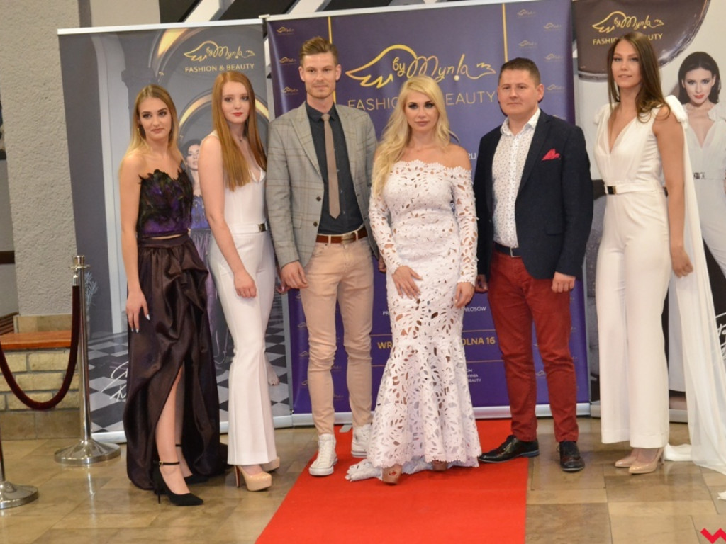Ponadczasowa elegancja na pokazie wrzesińskiej projektantki