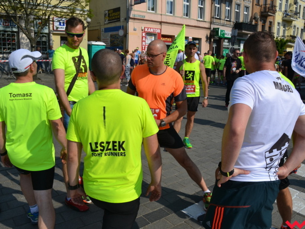 Słońce zrobiło swoje. Omdlenia i upadki na 35. Biegu Kosynierów we Wrześni