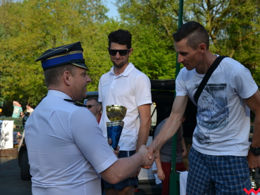 Słońce zrobiło swoje. Omdlenia i upadki na 35. Biegu Kosynierów we Wrześni