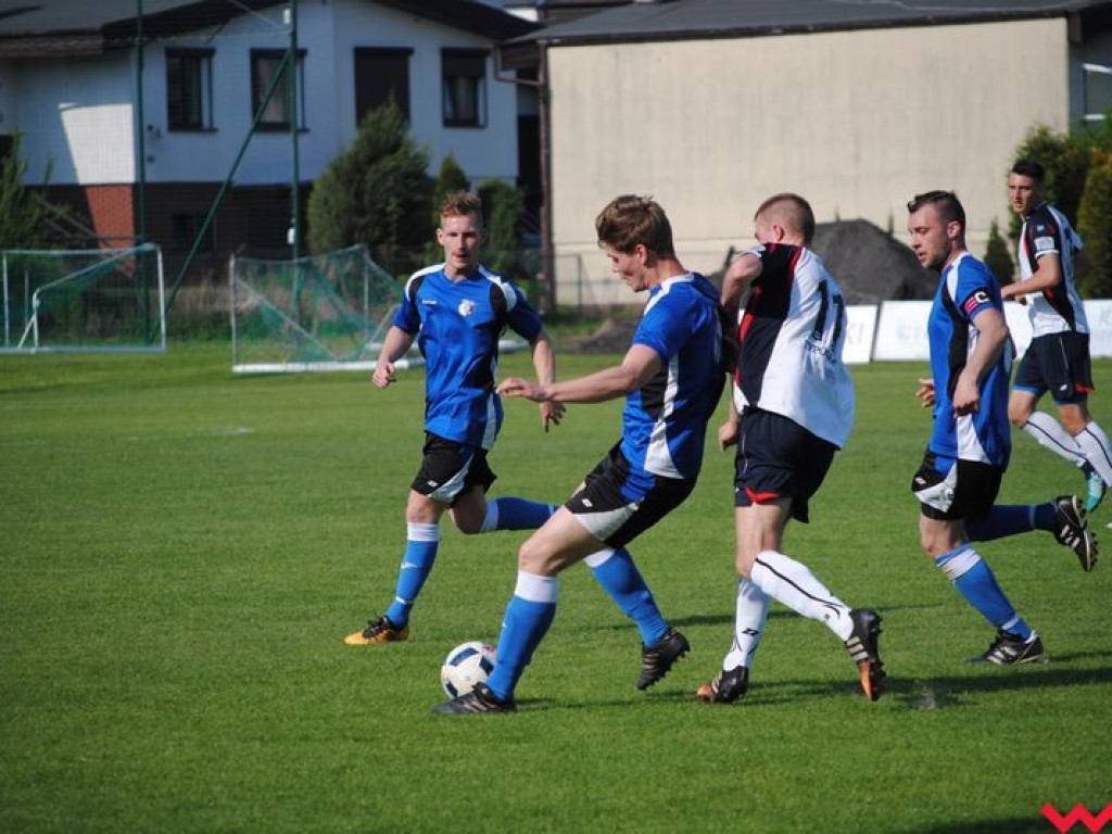 Derby dla Orlika Miłosław. Victoria II rozbita w końcówce niedzielnego pojedynku