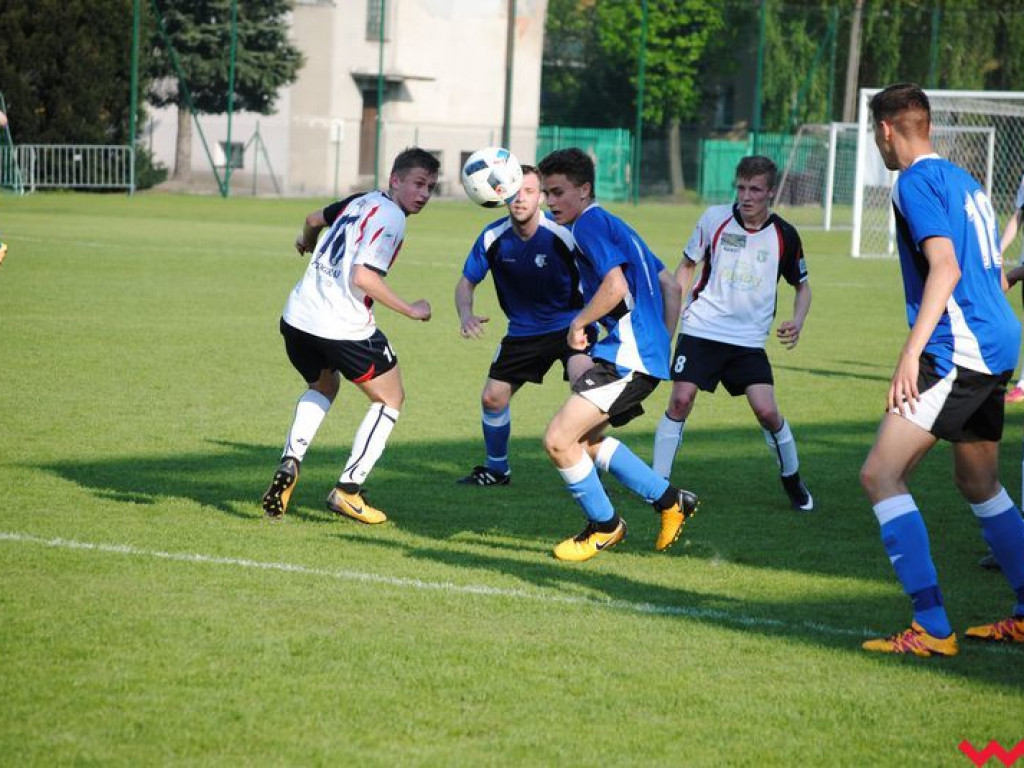 Derby dla Orlika Miłosław. Victoria II rozbita w końcówce niedzielnego pojedynku
