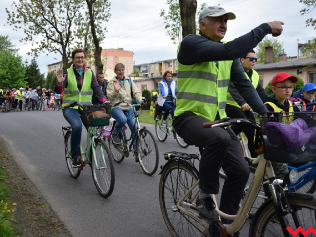 Rekordowa frekwencja na Rajdzie Rowerowym po Książkę Grabowo Królewskie - Kołaczkowo