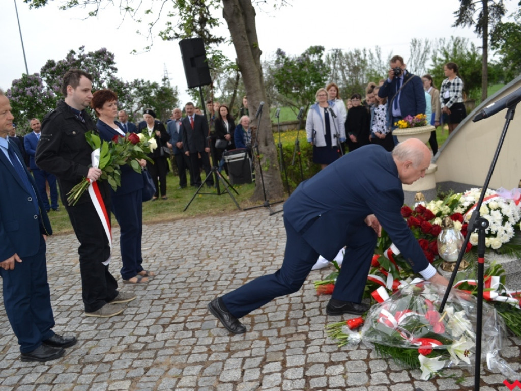 Pamięć o kosynierach ciągle żywa. Pod Sokołowem uczczono rocznicę bitwy z okresu Wiosny Ludów
