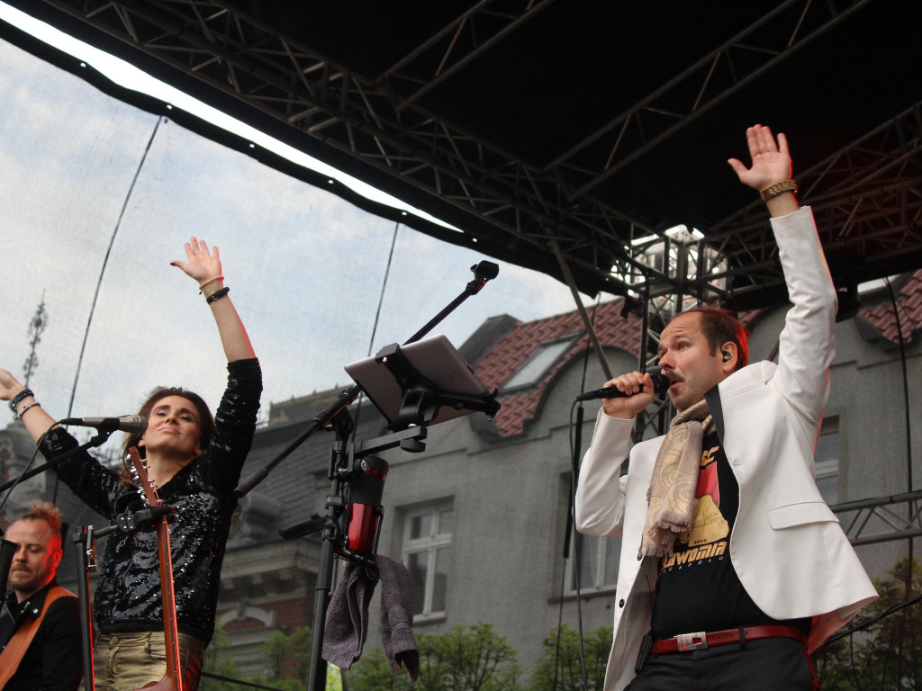 Sławomir zawładnął rynkiem. Adam Stachowiak i After Party też dali czadu