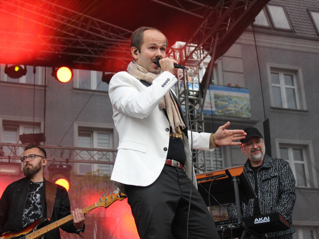 Sławomir zawładnął rynkiem. Adam Stachowiak i After Party też dali czadu