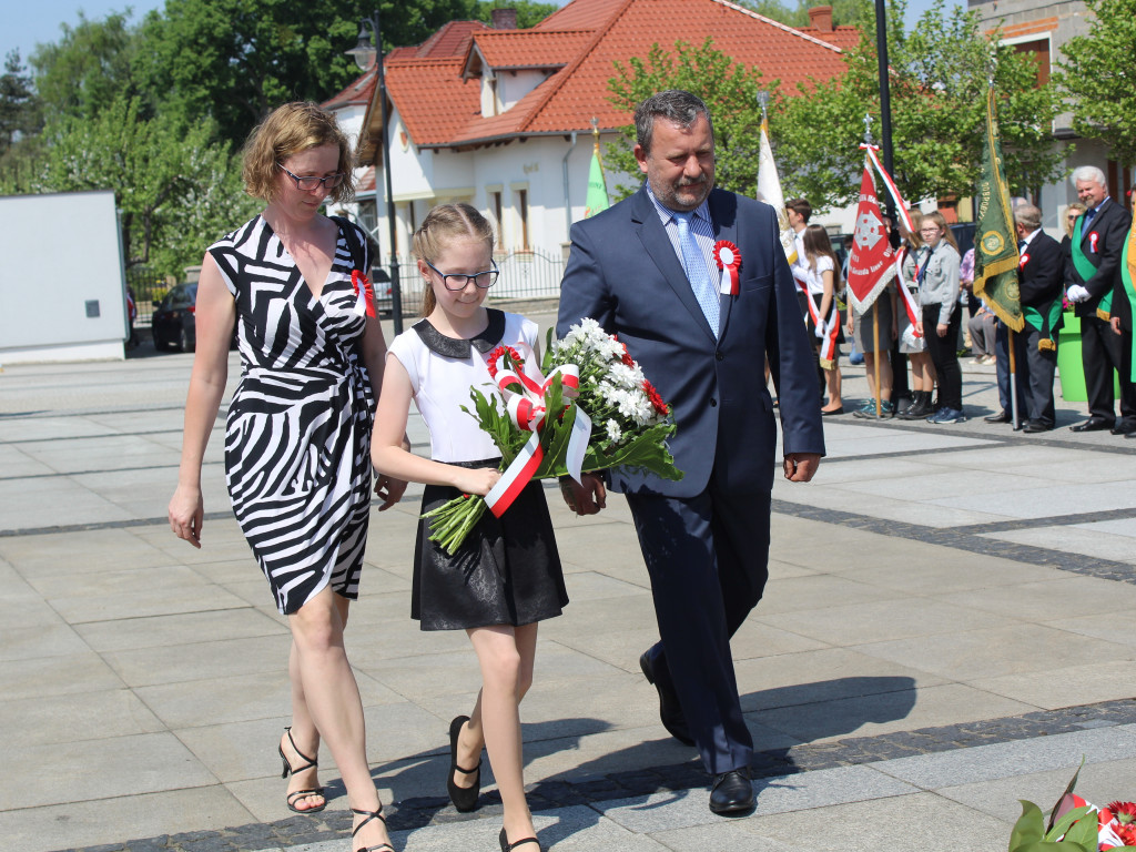 Uroczystość na rynku i odznaczenia dla strażaków. Neklanie uczcili pamięć o Konstytucji 3 Maja