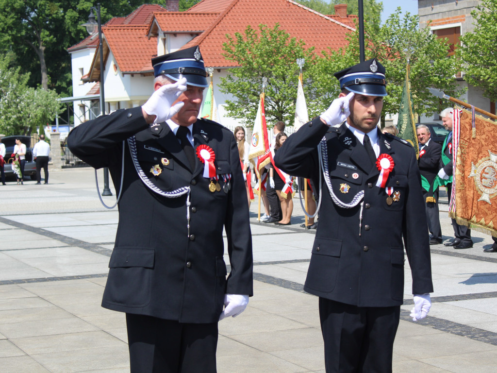 Uroczystość na rynku i odznaczenia dla strażaków. Neklanie uczcili pamięć o Konstytucji 3 Maja