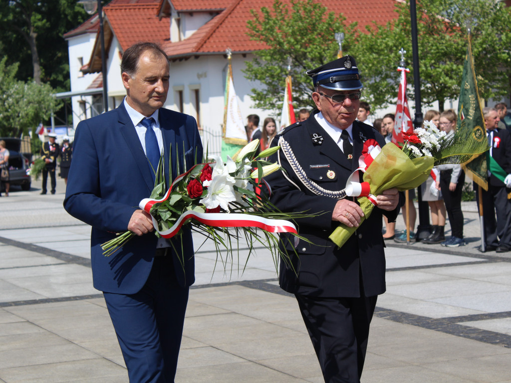 Uroczystość na rynku i odznaczenia dla strażaków. Neklanie uczcili pamięć o Konstytucji 3 Maja